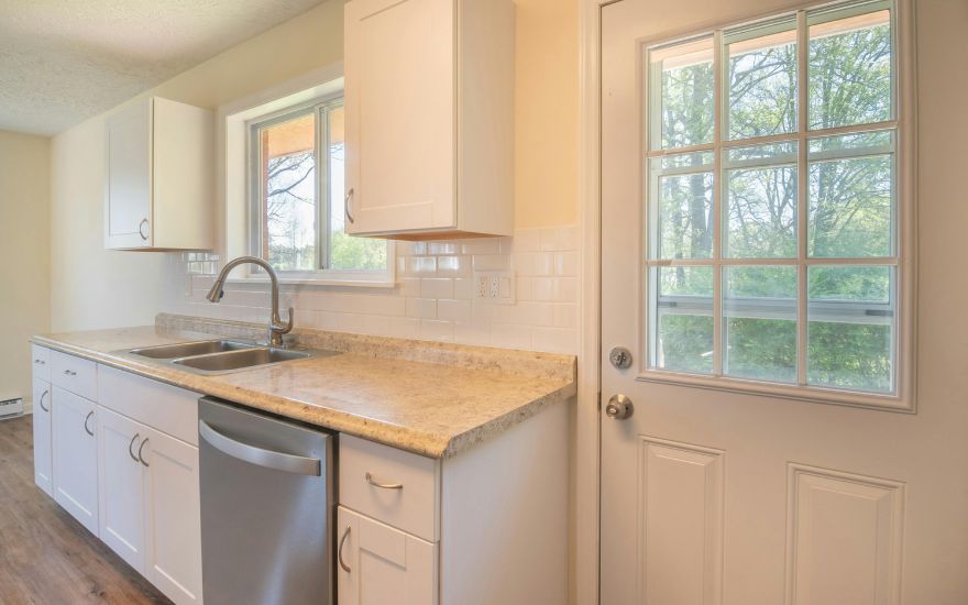 Top Qualities to Look for When Hiring Contractors for Home Renovations